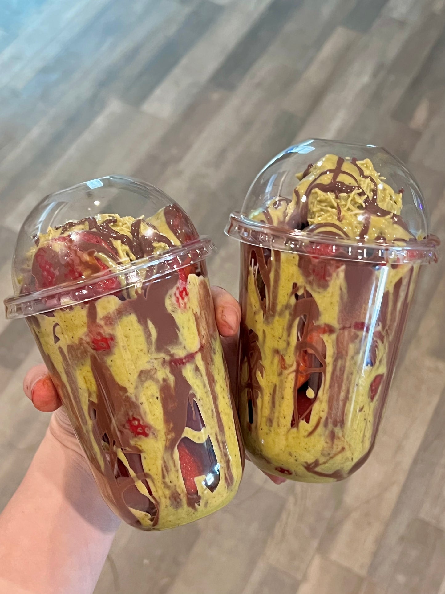 Dubai Strawberry Chocolate Cup