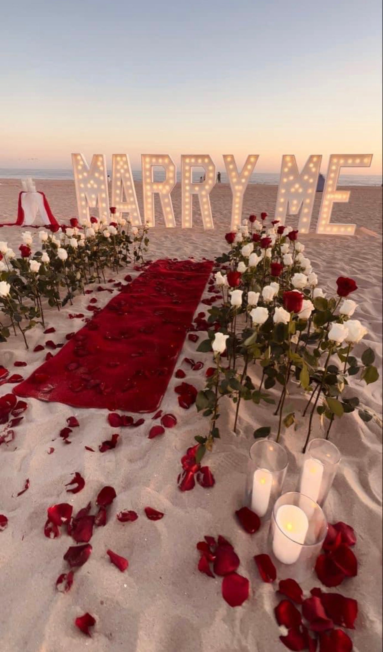 Marry Me Set Up